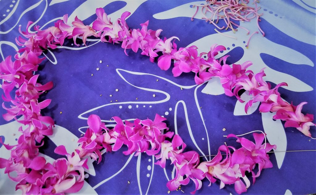 Traditional Purple Orchid Hawaiian Lei! NOMINATED!!